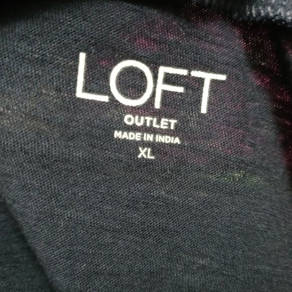 NWT Loft Floral Gold Cone Navy Tee 100% Cotton - Picture 7 of 8